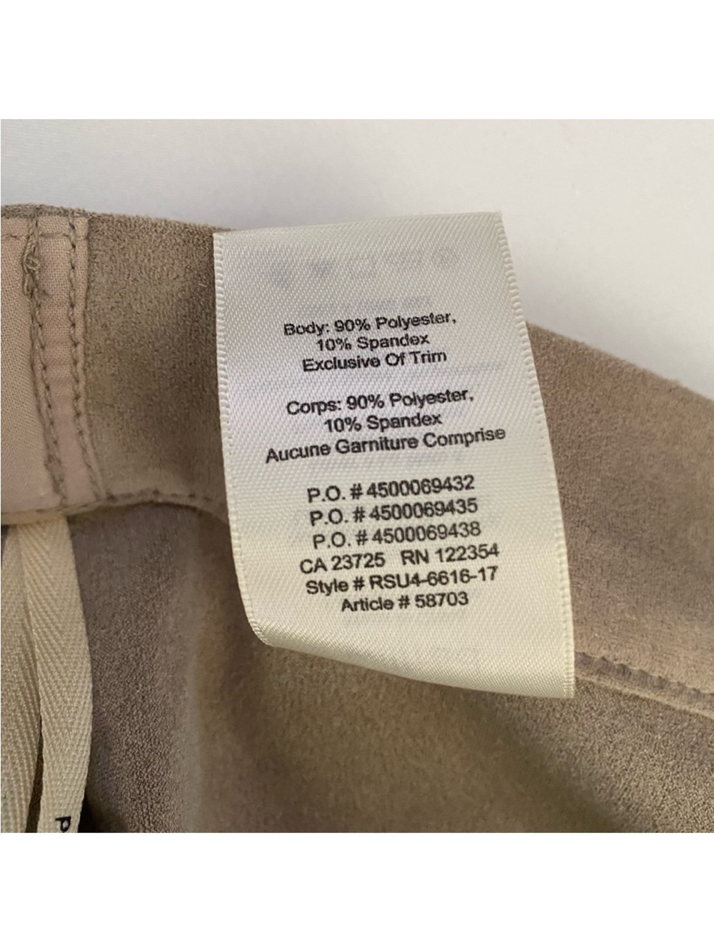 Aritzia Wilfred Women's Shorts Bossier Faux Suede Tan Shorts size Medium - Picture 12 of 13